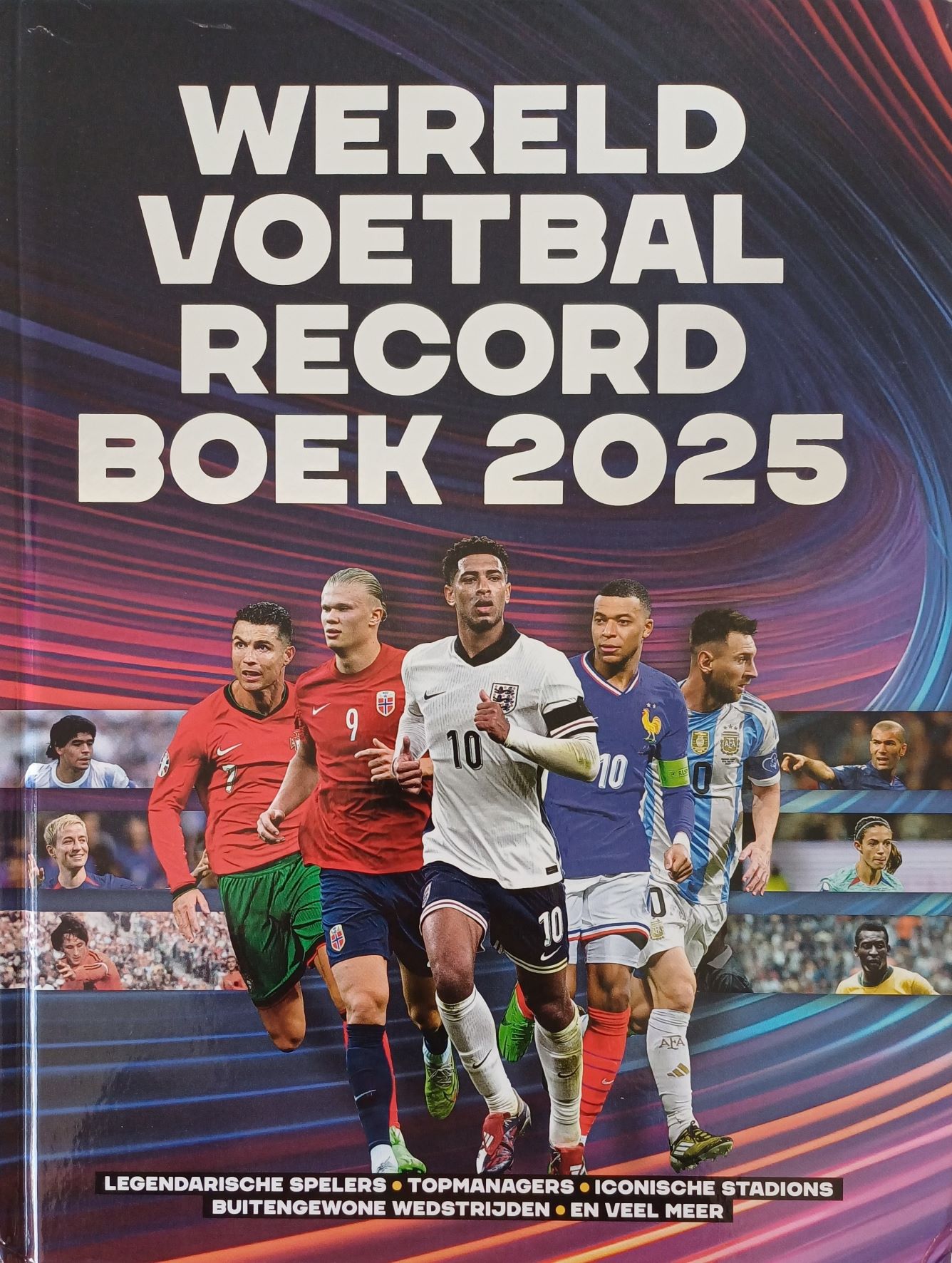 Wereldvoetbalrecordboek 2025 